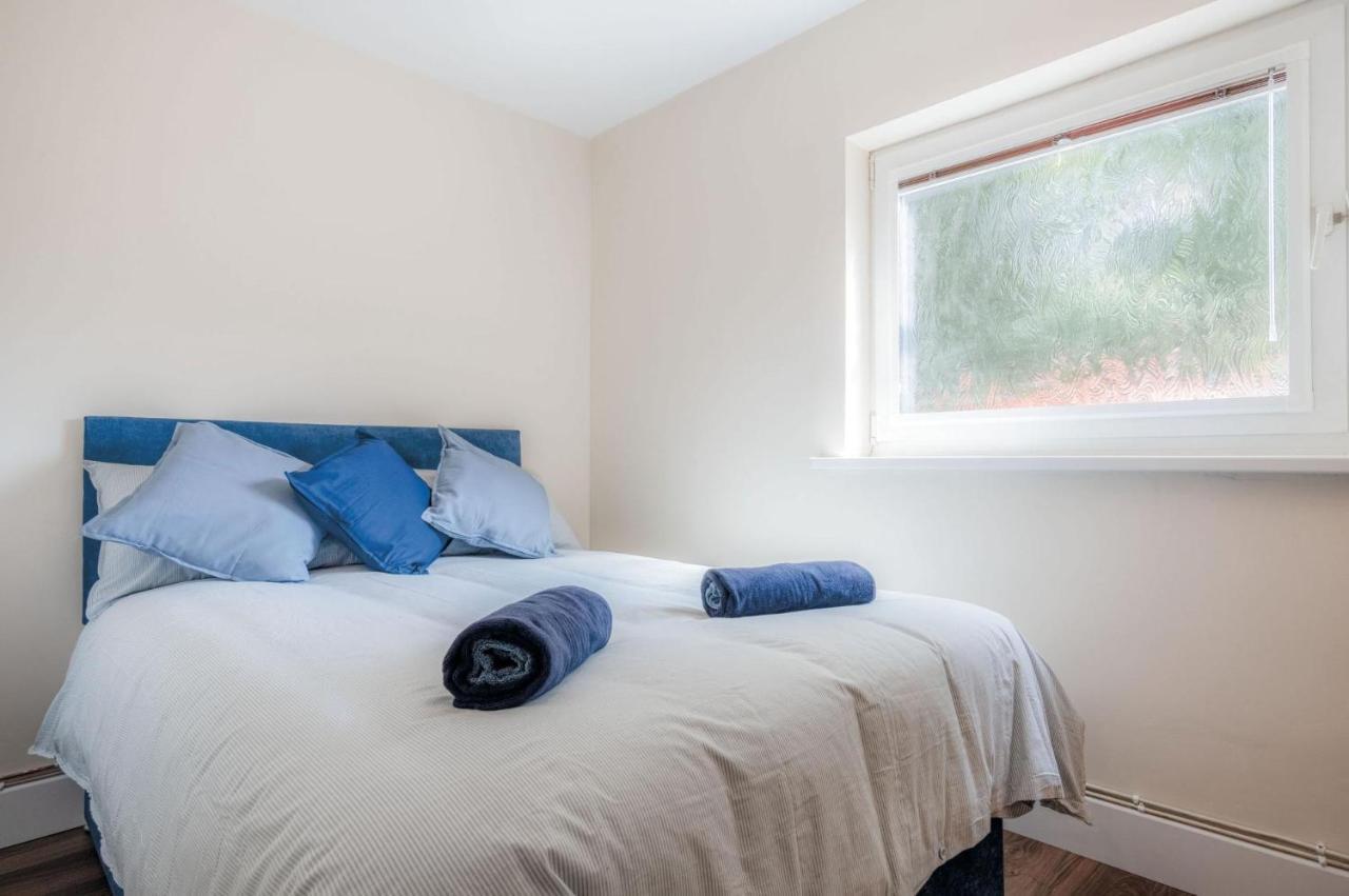 Croft Court - 1 Bedroom Apartment - טנבי מראה חיצוני תמונה