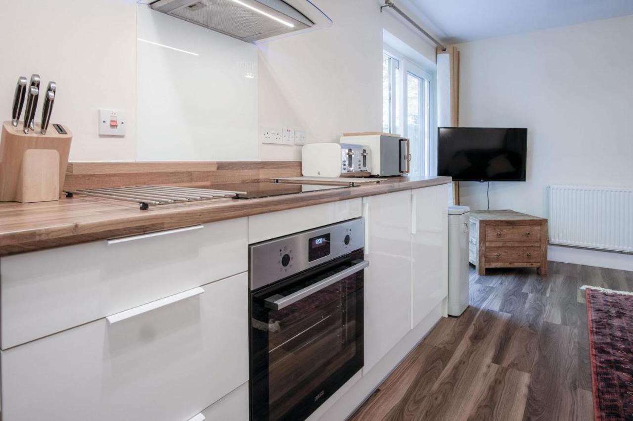 Croft Court - 1 Bedroom Apartment - טנבי מראה חיצוני תמונה